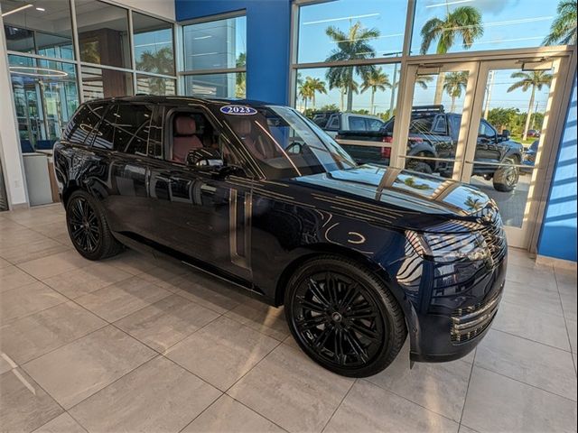 2023 Land Rover Range Rover SE