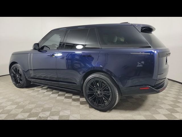 2023 Land Rover Range Rover SE