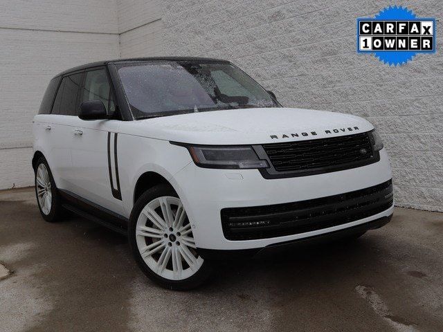 2023 Land Rover Range Rover SE