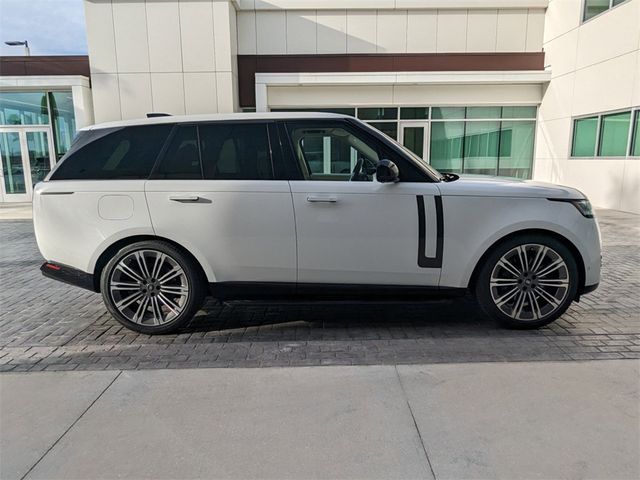 2023 Land Rover Range Rover SE