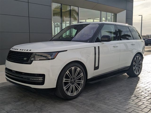 2023 Land Rover Range Rover SE