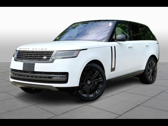 2023 Land Rover Range Rover SE