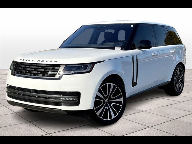 2023 Land Rover Range Rover SE