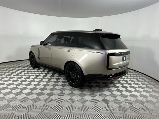 2023 Land Rover Range Rover SE