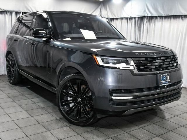 2023 Land Rover Range Rover SE