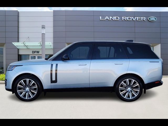 2023 Land Rover Range Rover SE