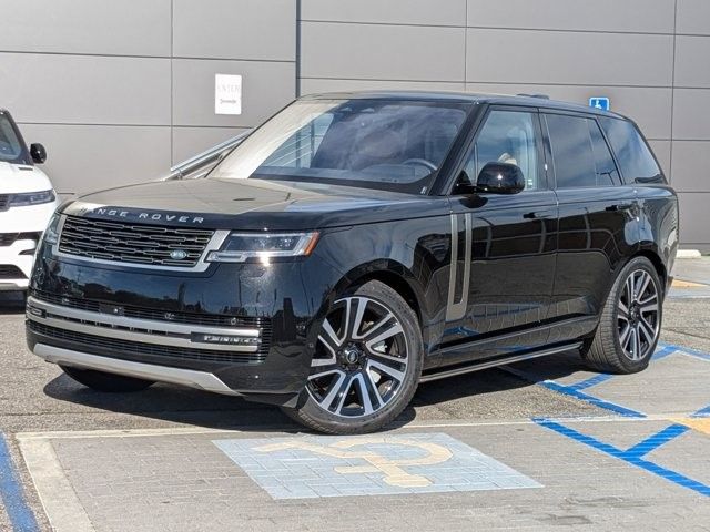 2023 Land Rover Range Rover SE