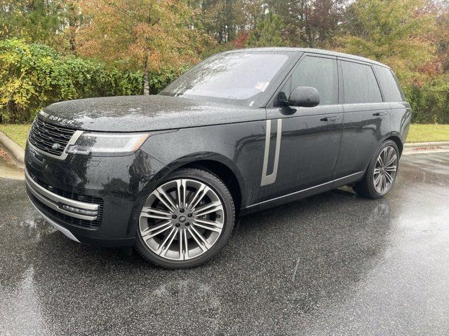 2023 Land Rover Range Rover SE