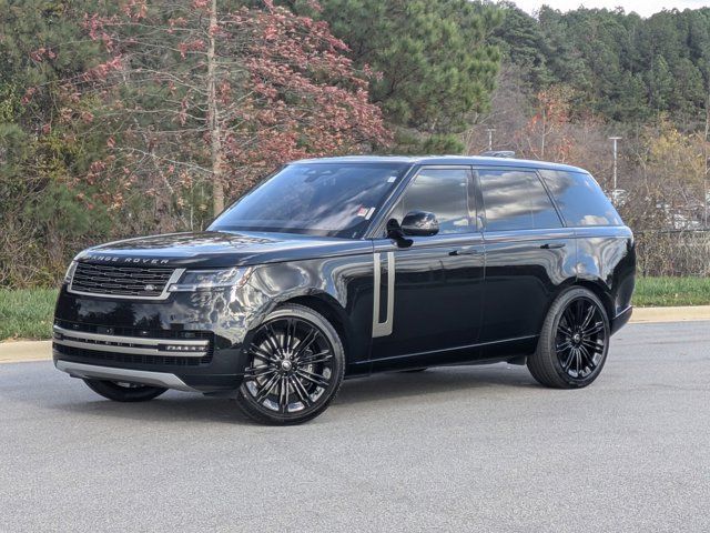 2023 Land Rover Range Rover SE