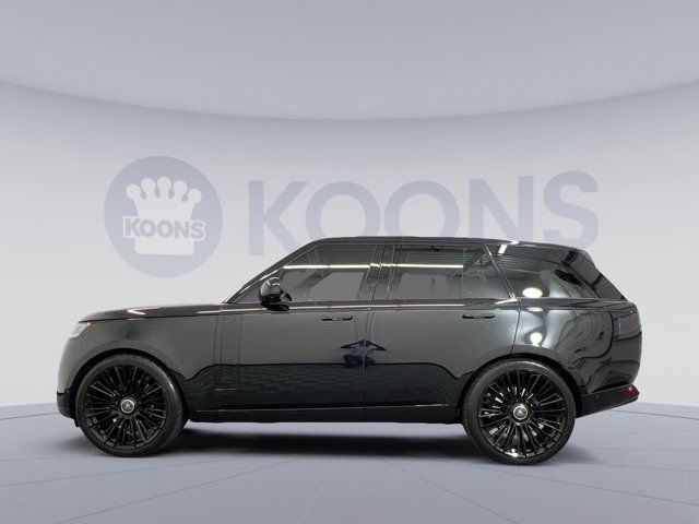 2023 Land Rover Range Rover SE