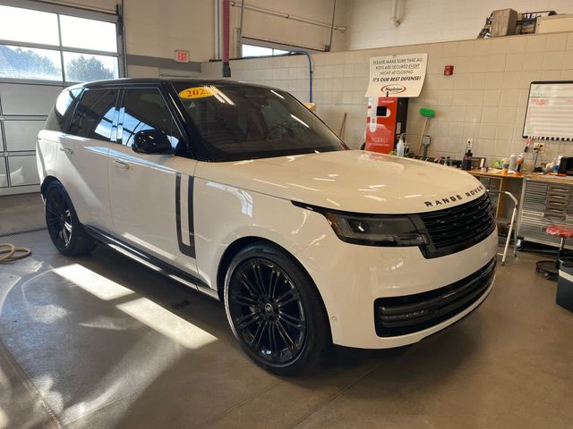 2023 Land Rover Range Rover SE