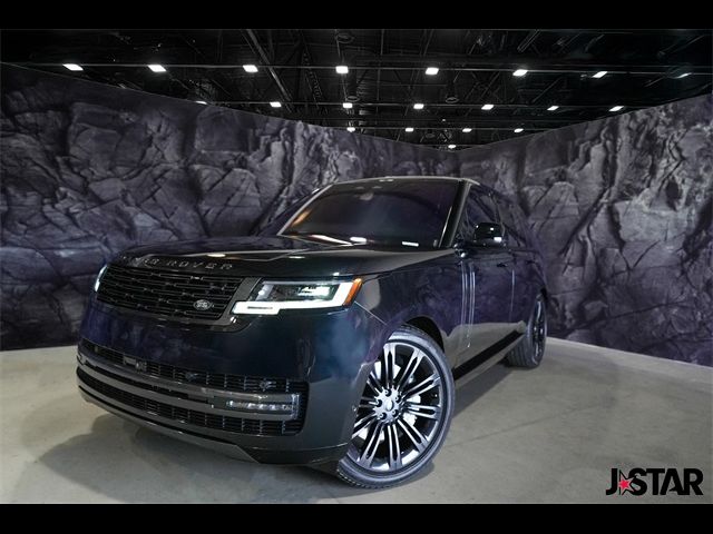 2023 Land Rover Range Rover SE