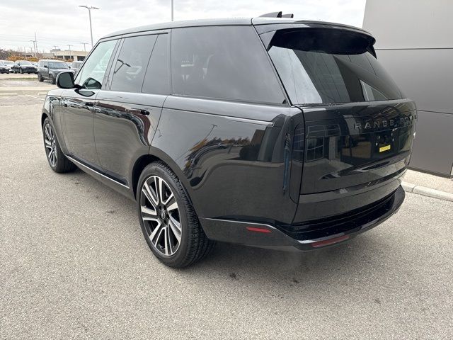 2023 Land Rover Range Rover SE