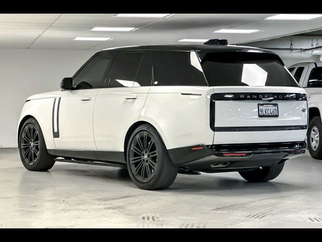 2023 Land Rover Range Rover SE