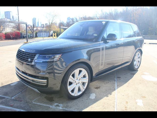 2023 Land Rover Range Rover SE