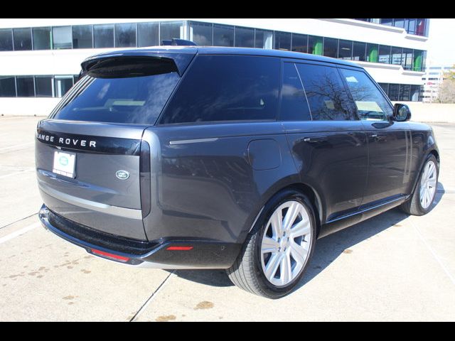 2023 Land Rover Range Rover SE