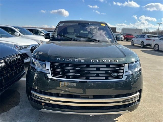 2023 Land Rover Range Rover SE