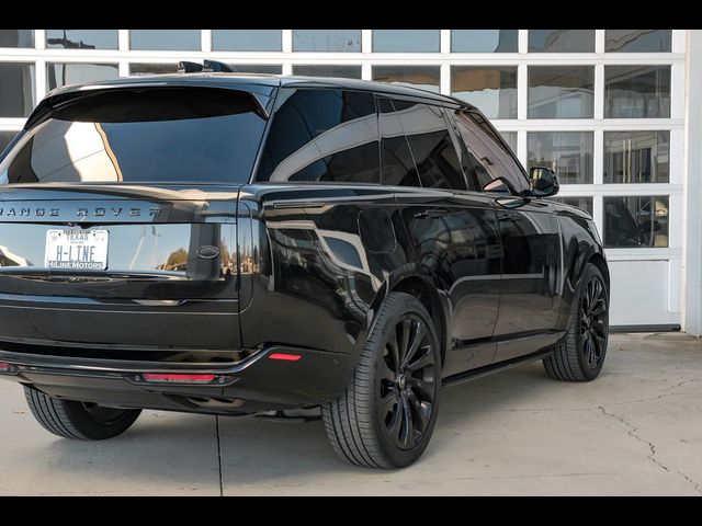 2023 Land Rover Range Rover SE