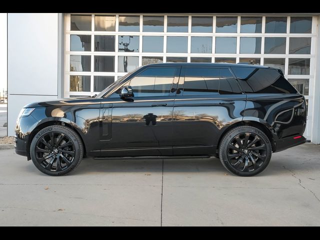 2023 Land Rover Range Rover SE