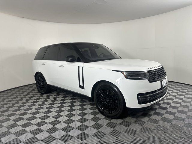 2023 Land Rover Range Rover SE