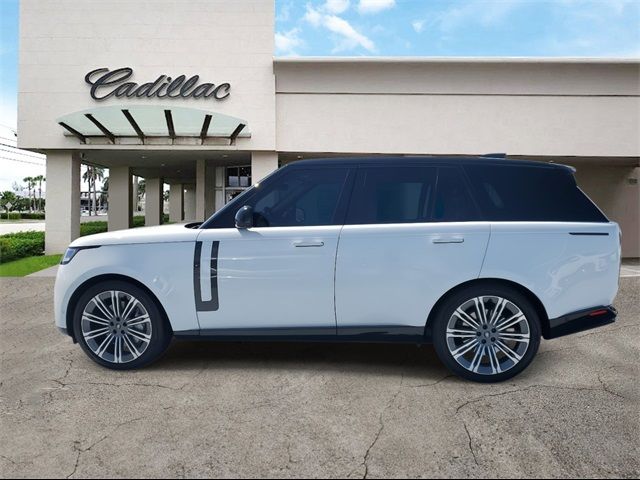 2023 Land Rover Range Rover SE