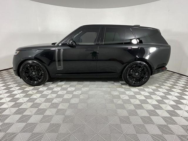 2023 Land Rover Range Rover SE