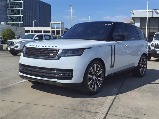 2023 Land Rover Range Rover SE