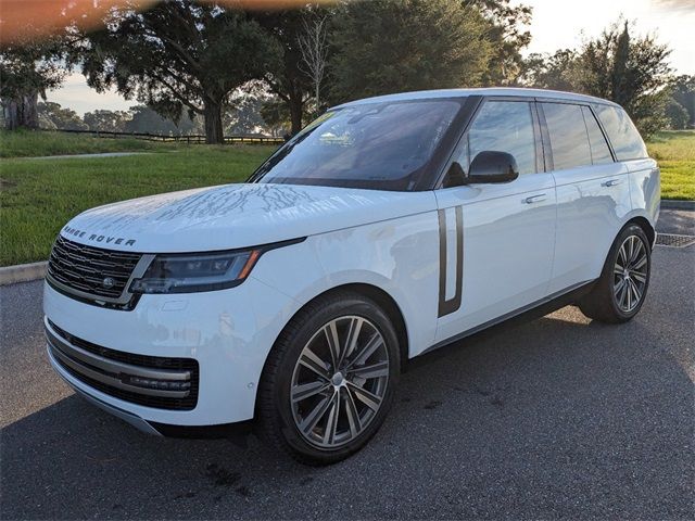 2023 Land Rover Range Rover SE