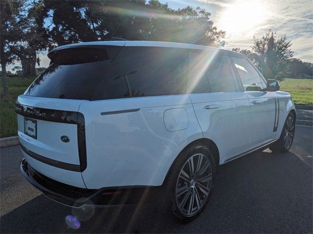 2023 Land Rover Range Rover SE