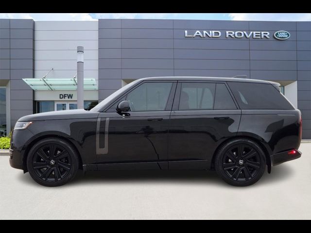 2023 Land Rover Range Rover SE