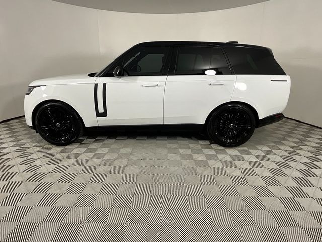 2023 Land Rover Range Rover SE