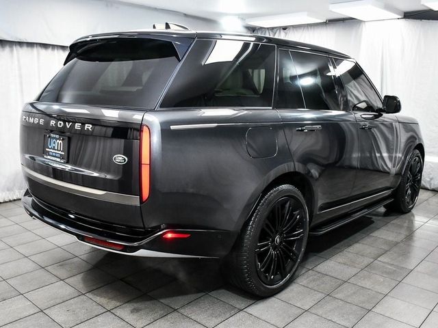 2023 Land Rover Range Rover SE