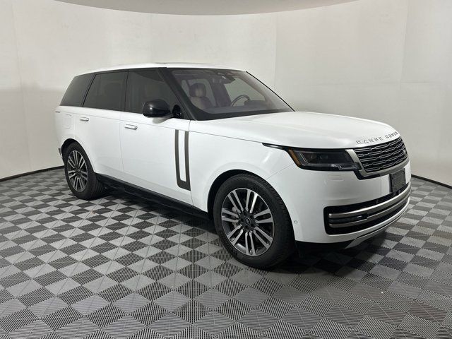 2023 Land Rover Range Rover SE