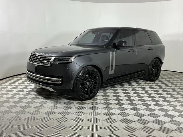 2023 Land Rover Range Rover SE