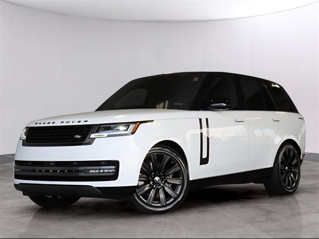 2023 Land Rover Range Rover SE