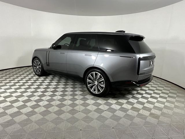 2023 Land Rover Range Rover SE