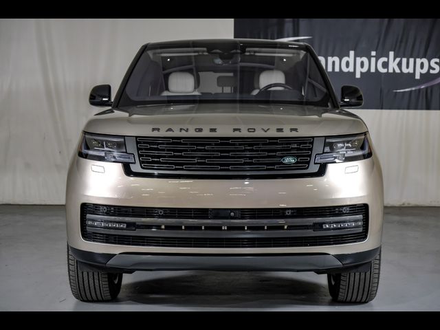 2023 Land Rover Range Rover SE