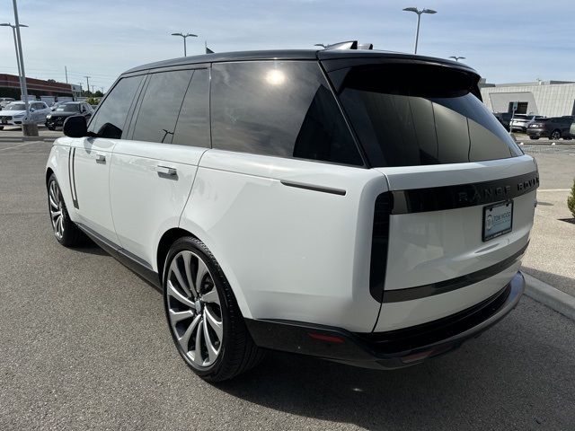 2023 Land Rover Range Rover SE