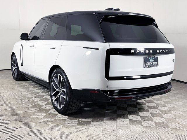 2023 Land Rover Range Rover SE