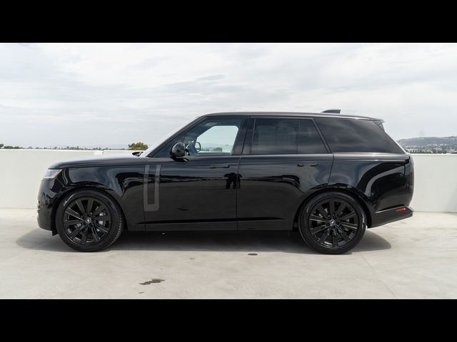 2023 Land Rover Range Rover SE