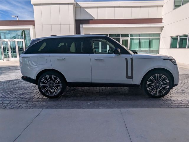 2023 Land Rover Range Rover SE