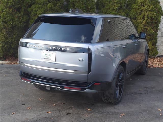 2023 Land Rover Range Rover SE