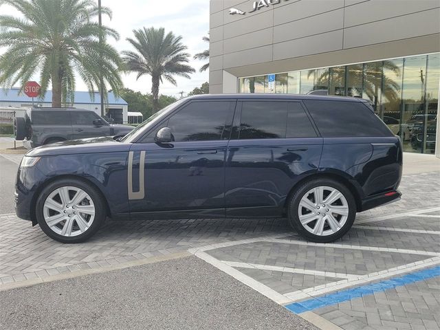 2023 Land Rover Range Rover SE