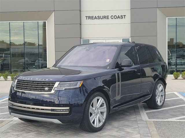 2023 Land Rover Range Rover SE