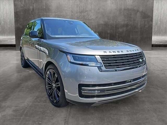 2023 Land Rover Range Rover SE