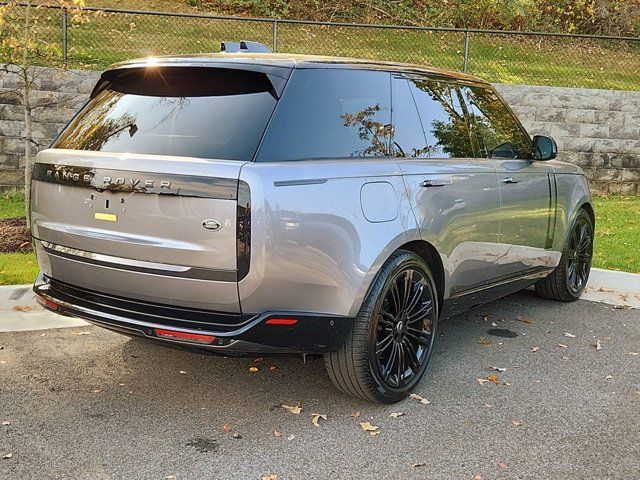 2023 Land Rover Range Rover SE