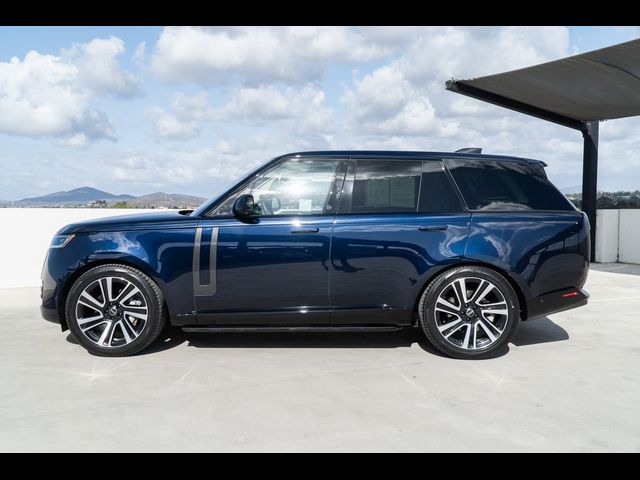 2023 Land Rover Range Rover SE