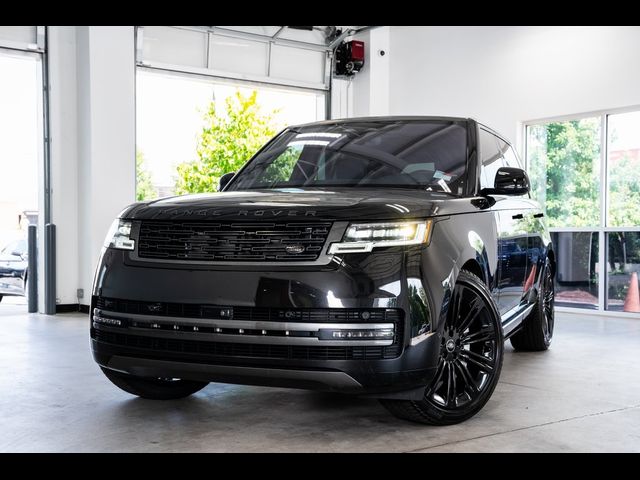 2023 Land Rover Range Rover SE