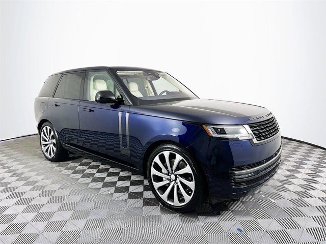 2023 Land Rover Range Rover SE