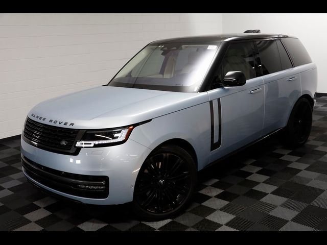 2023 Land Rover Range Rover SE